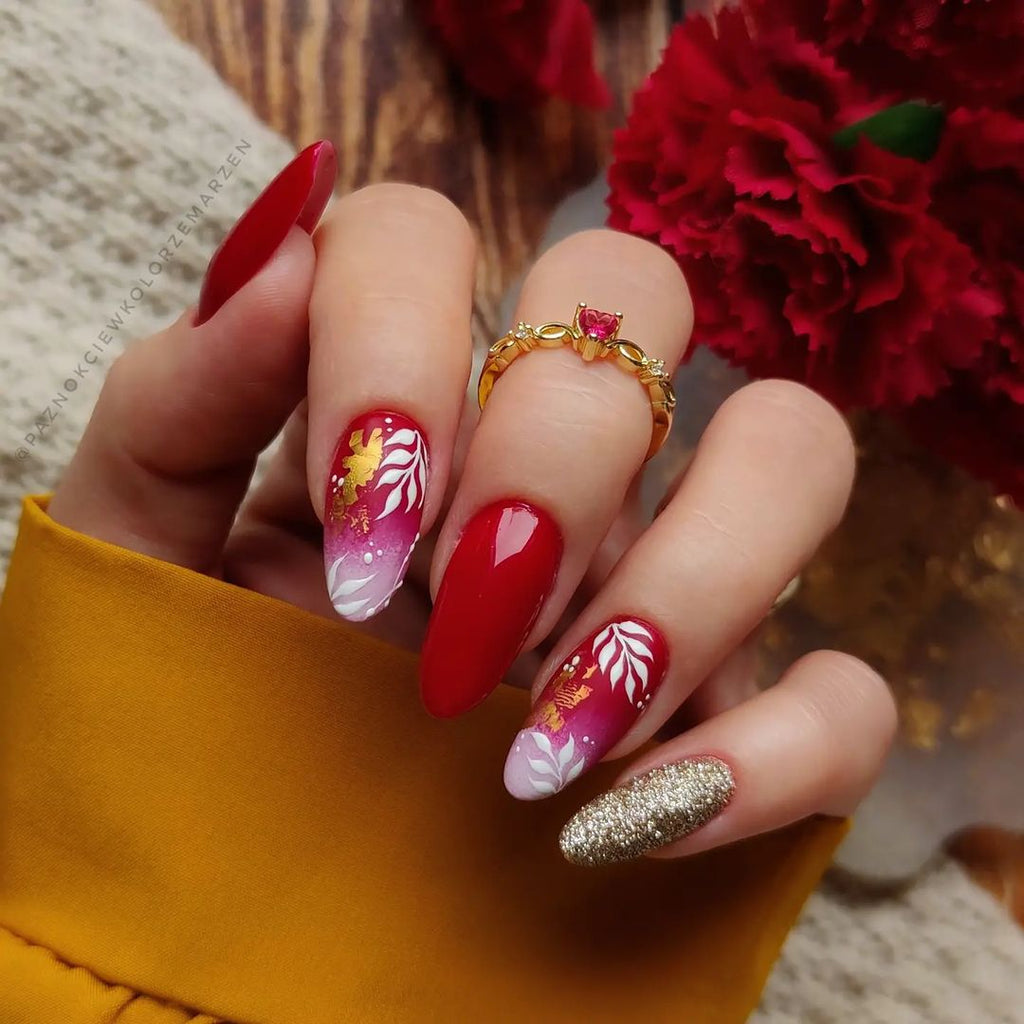 Red and Gold Indian Wedding Polka Dots Nail Art | वेडिंग नेल आर्ट कैसे करें  IndianNailArt - YouTube